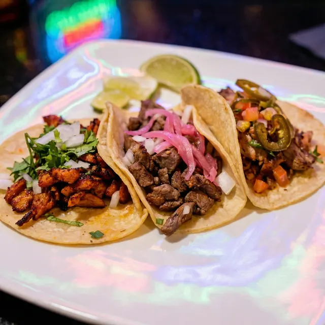 Foto de comida con IA — estilo fast casual energy, ejemplo 2 | FoodyFocus
