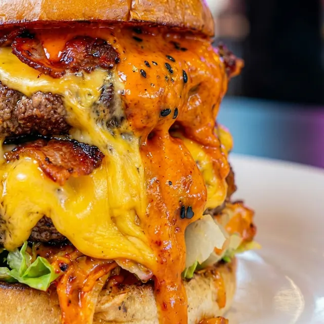 Foto de comida con IA — estilo fast casual energy, ejemplo 4 | FoodyFocus